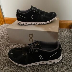 On Running Womens Black Running Shoes